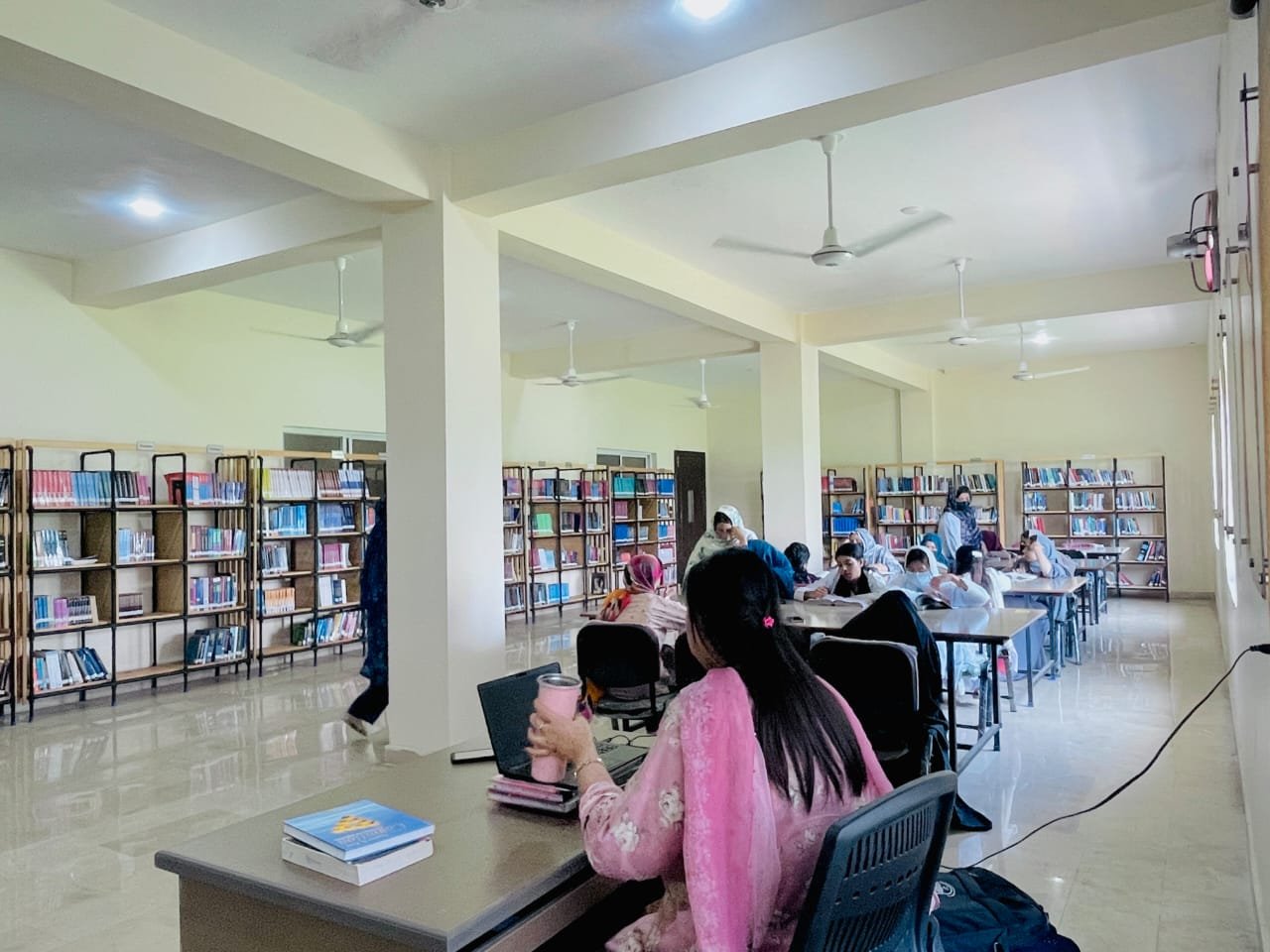 Campus, Laboratory