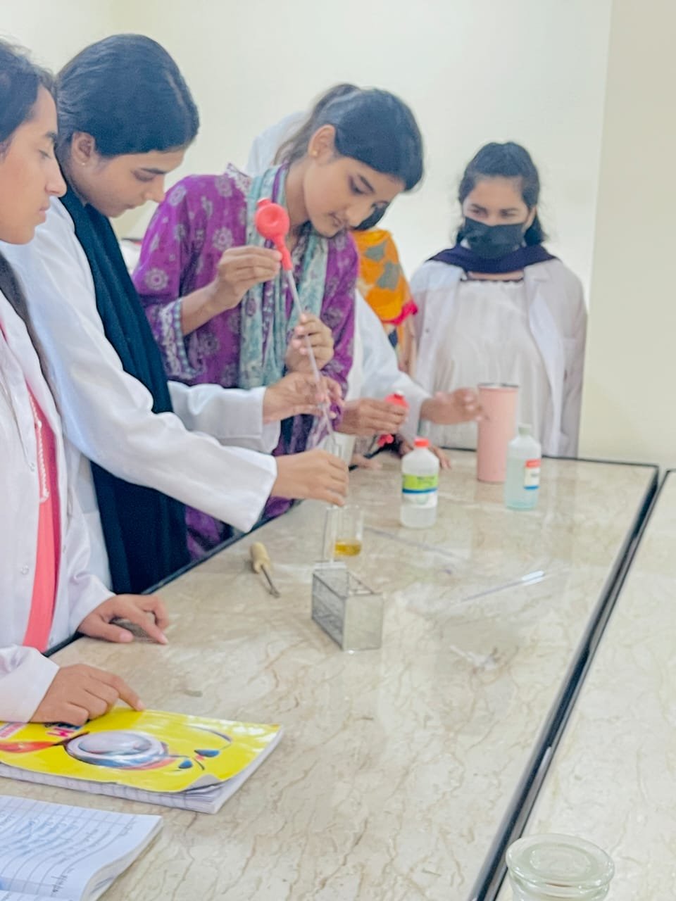Campus, Laboratory